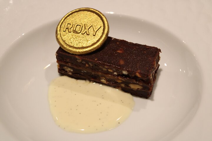 Roxy Dinner Show - Dinner & Show