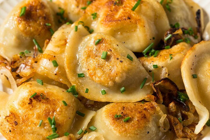 Minneapolis North Loop Food Tour of 6 Local's Favorites Tastings
