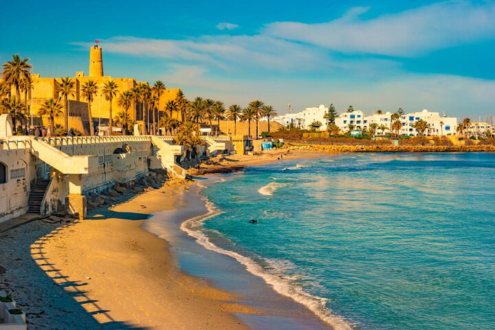 Ultimate Fun Tour : El Jem, Kairouan, Monastir (Pick Up Included)