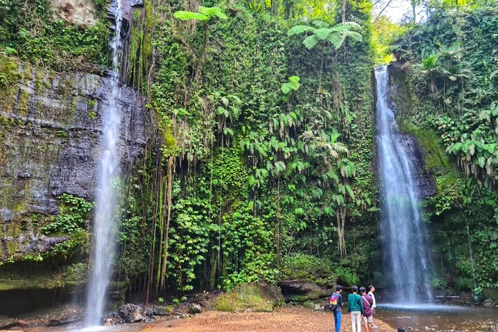 Lombok: Benang Stokel and Kelambu Waterfall Adventure Tour