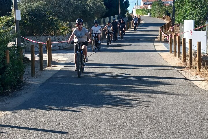 E-Bike Tour: Sete Vales Suspensos Trail (Marinha and Benagil)