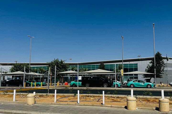Tabuk Airport to AlUla Private Transfer