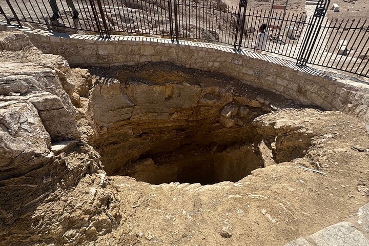 Full-Day Tour from Tabuk: Split Rock of Horeb & Mount Sinai