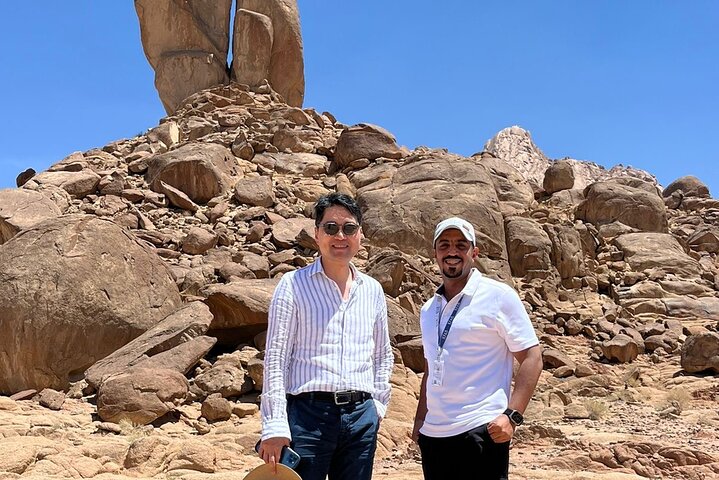 Full-Day Tour from Tabuk: Split Rock of Horeb & Mount Sinai