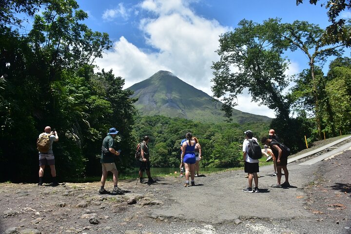 Arenal Volcano, Hanging Bridges & La Fortuna Waterfall Combo Tour