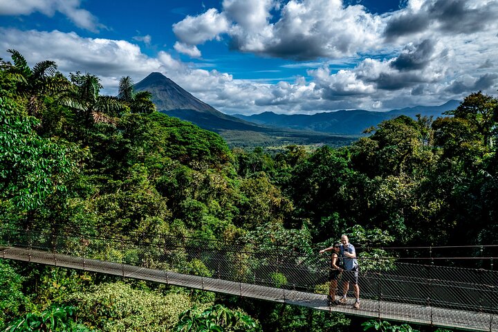 Arenal Volcano, Hanging Bridges & La Fortuna Waterfall Combo Tour