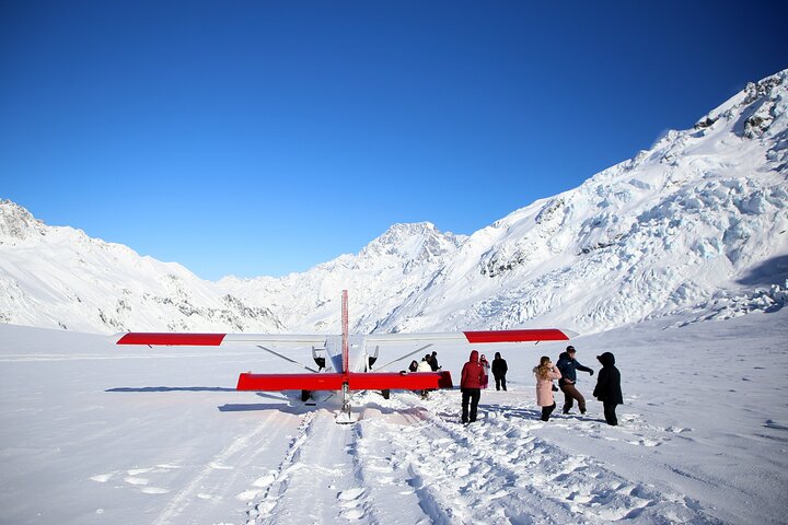 45-Minute Mount Cook Ski Plane and Helicopter Combo Tour