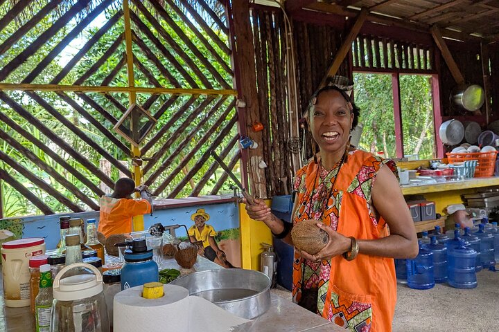 Authentic Garifuna Cultural Cooking Class in Hopkins Belize