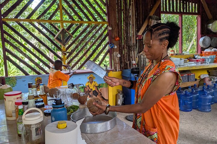 Authentic Garifuna Cultural Cooking Class in Hopkins Belize