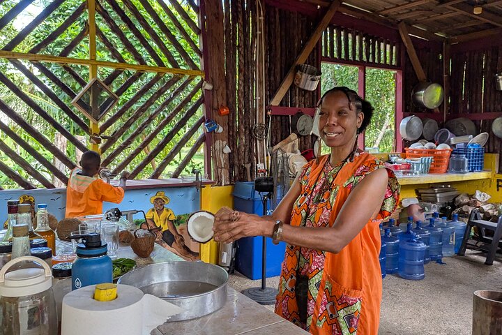 Authentic Garifuna Cultural Cooking Class in Hopkins Belize