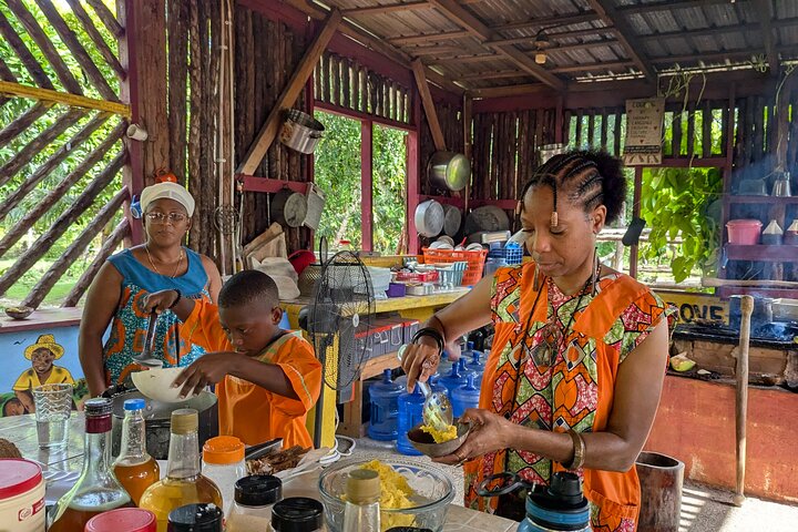 Authentic Garifuna Cultural Cooking Class in Hopkins Belize