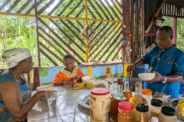 Authentic Garifuna Cultural Cooking Class in Hopkins Belize
