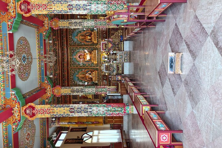Guided Day Tour to Bir – Monasteries,Temple & Tea Garden Visit
