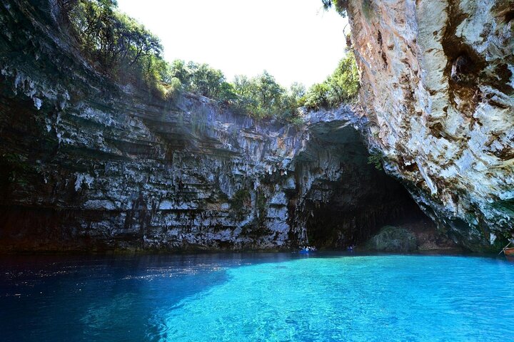 Kefalonia Half Day Tour Melissani Lake and Drogarati Cave