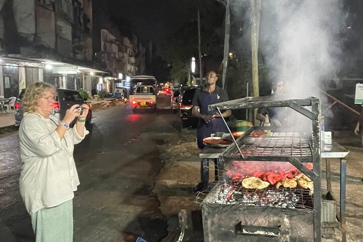 Dar es Salaam Old Town Walking and Food Tour With Transfers