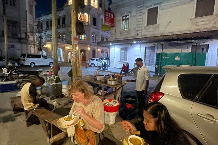 Dar es Salaam Old Town Walking and Food Tour With Transfers