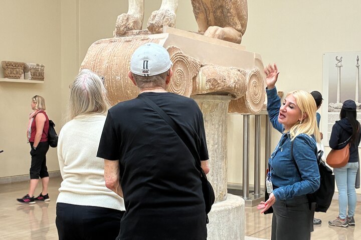Delphi Skip-The-Line Private Tour with Licensed Guide & Admission