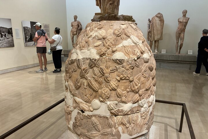 Delphi Skip-The-Line Private Tour with Licensed Guide & Admission