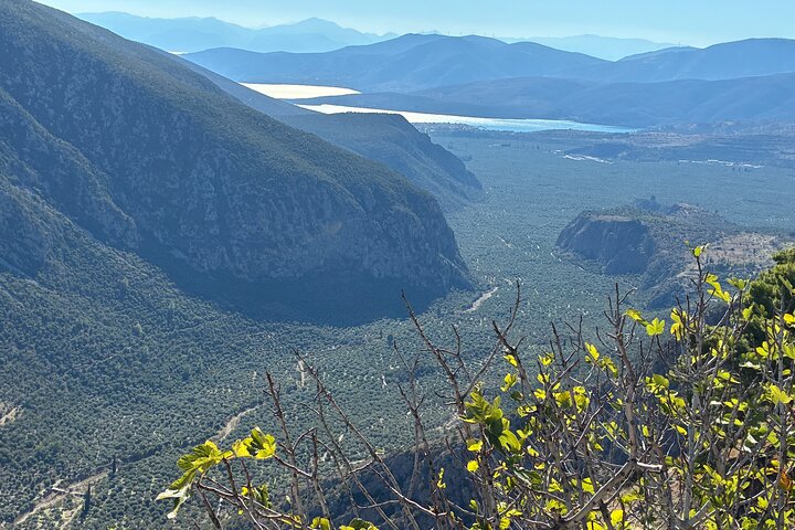 Delphi Skip-The-Line Private Tour with Licensed Guide & Admission