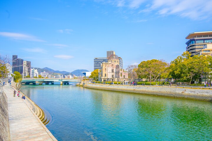 Hiroshima and Miyajima Full-Day Tour from Kyoto by Bullet Train