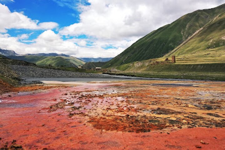 From Kazbegi to Truso Valley Trek with Hotel Transfers