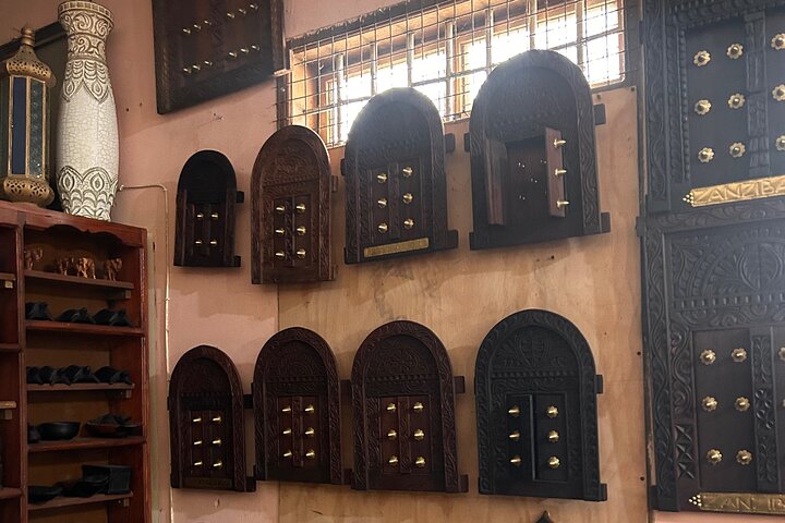 STONE TOWN WALKING TOUR ( Lunch Included )
