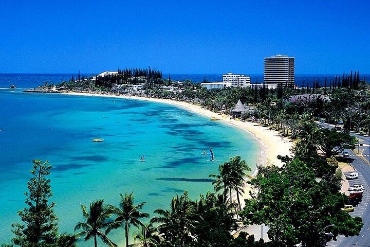 Aquarium Package in Nouméa's with Admission + HOHO with LYVAI