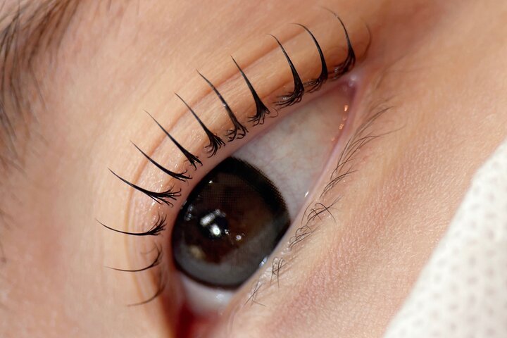 Korean Lash Lift & Gel Nail Art by Local Artist (Gyeongju)