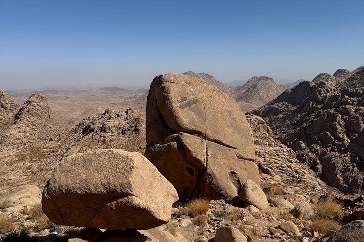 Elijah’s Cave Climb & Hike with Sinai Altar