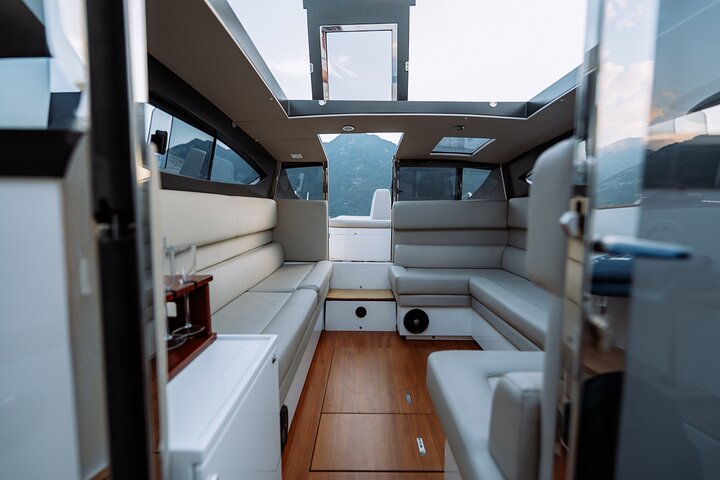 Private Boat Tour on Lake Como
