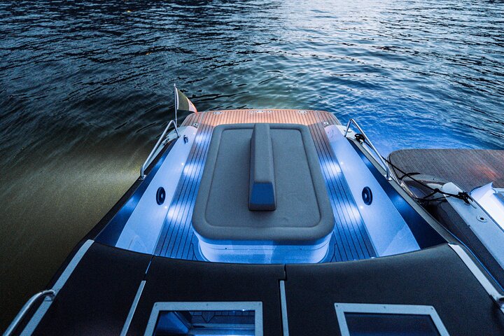 Private Boat Tour on Lake Como