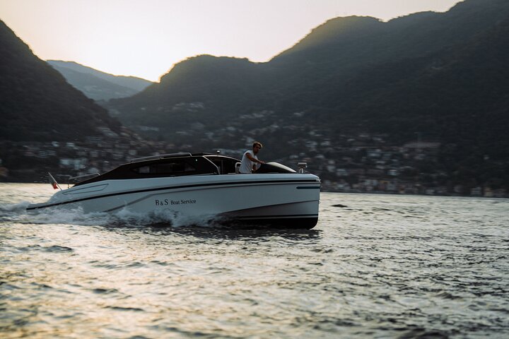 Private Boat Tour on Lake Como