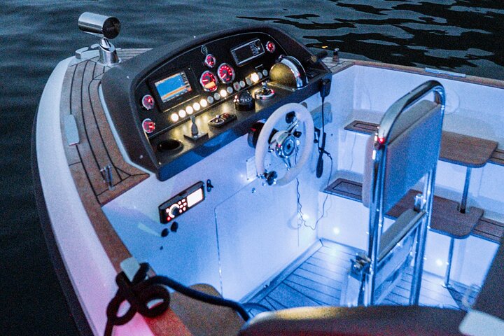Private Boat Tour on Lake Como