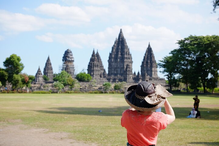 Borobudur Full Climb Up And Prambanan ALL INCLUSIVE PRIVATE Tour