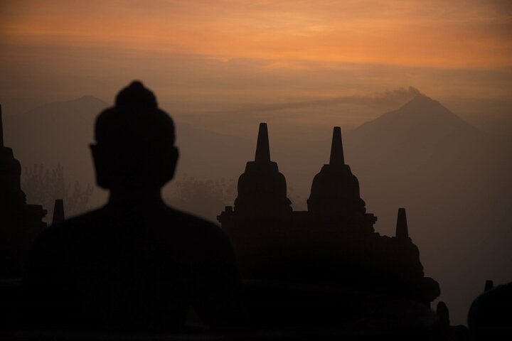 Borobudur Full Climb Up And Prambanan ALL INCLUSIVE PRIVATE Tour