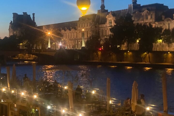 Paris with Love Private Guide and Driver