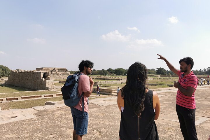 2 Days Hampi Heritage Tour with a local professionnal Guide