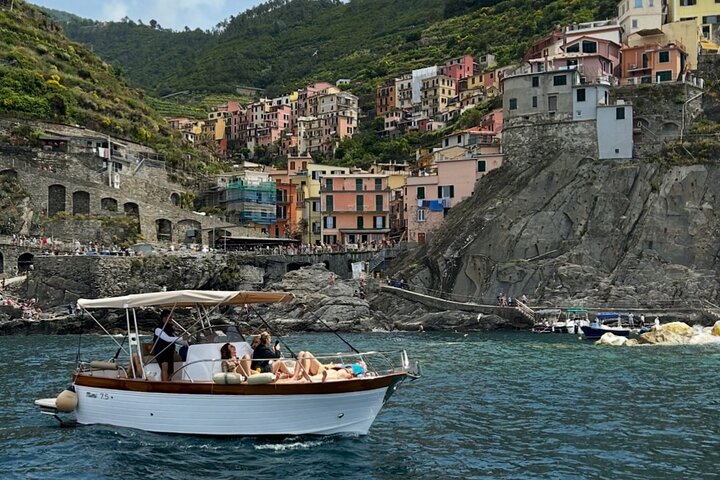 Private Boat Tour in Portofino Natural Reserve or Cinque Terre