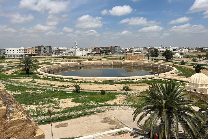Ultimate Fun Tour : El Jem, Kairouan, Monastir (Pick Up Included)