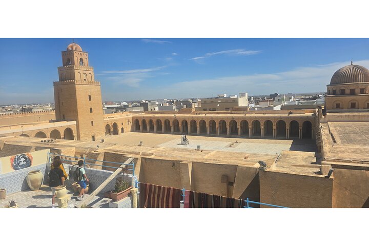 Ultimate Fun Tour : El Jem, Kairouan, Monastir (Pick Up Included)