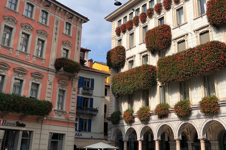 Lugano History & Culture 2 hours Walking Tour– Small Group
