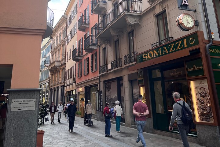 Lugano History & Culture 2 hours Walking Tour– Small Group