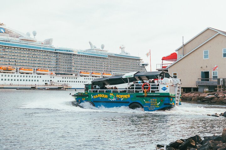 Harbour Hopper Tours: Charlottetown, PEI