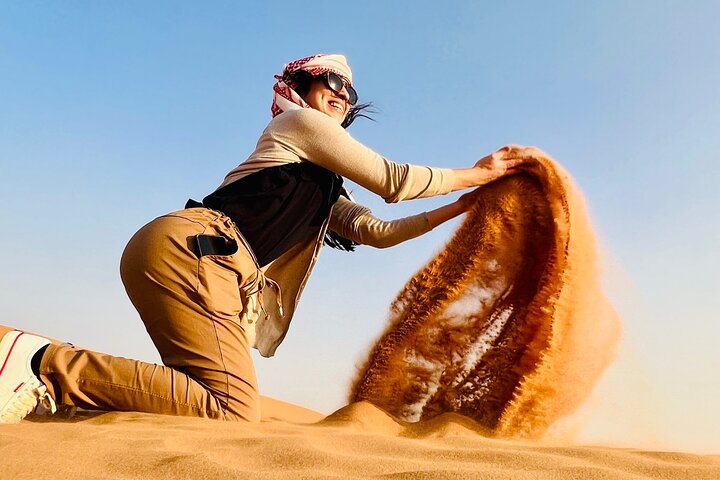 Vip Desert Safari Dubai with Pick&Drop Camel Ride Shows & Dinner