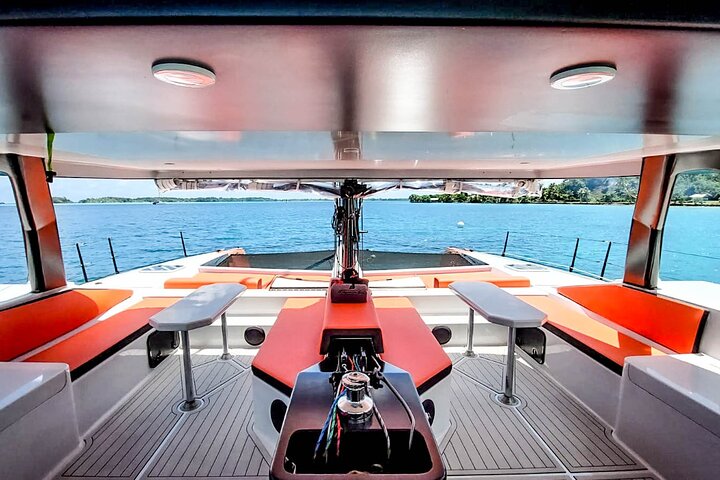 LUXURY Catamaran Bora Bora : The Sunset Escape