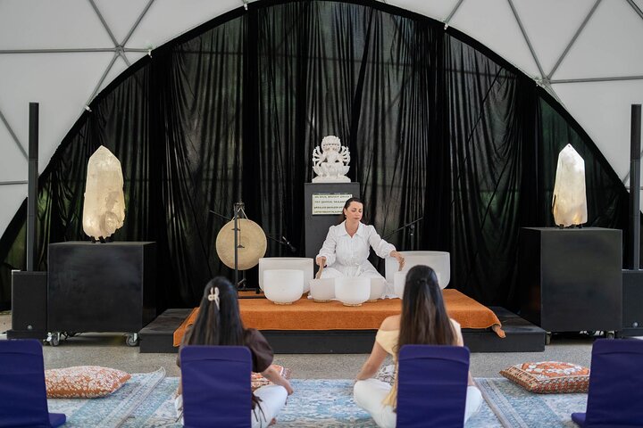 Near Gold Coast: Crystal Castle Admission Ticket