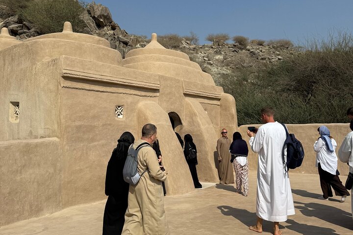 Fujairah khorfakan Sightseeing Private Tour