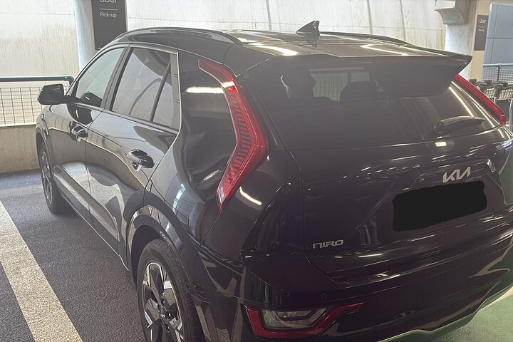 Gatwick Airport to Heathrow Airport Transfers
