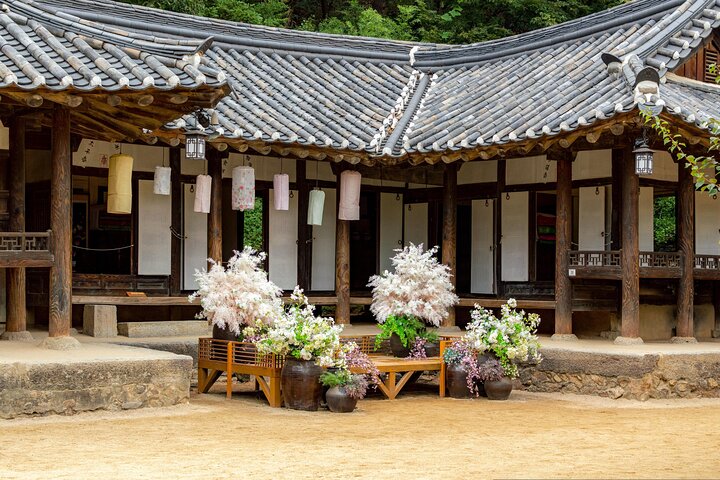 Flexible Layover Private Guided Tour from Incheon