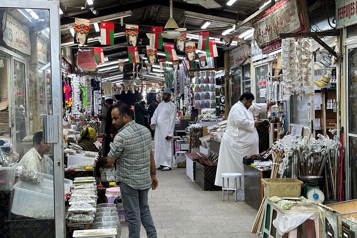 Salalah City tour By night - Mosque , Souk , Mall & Coconut souk